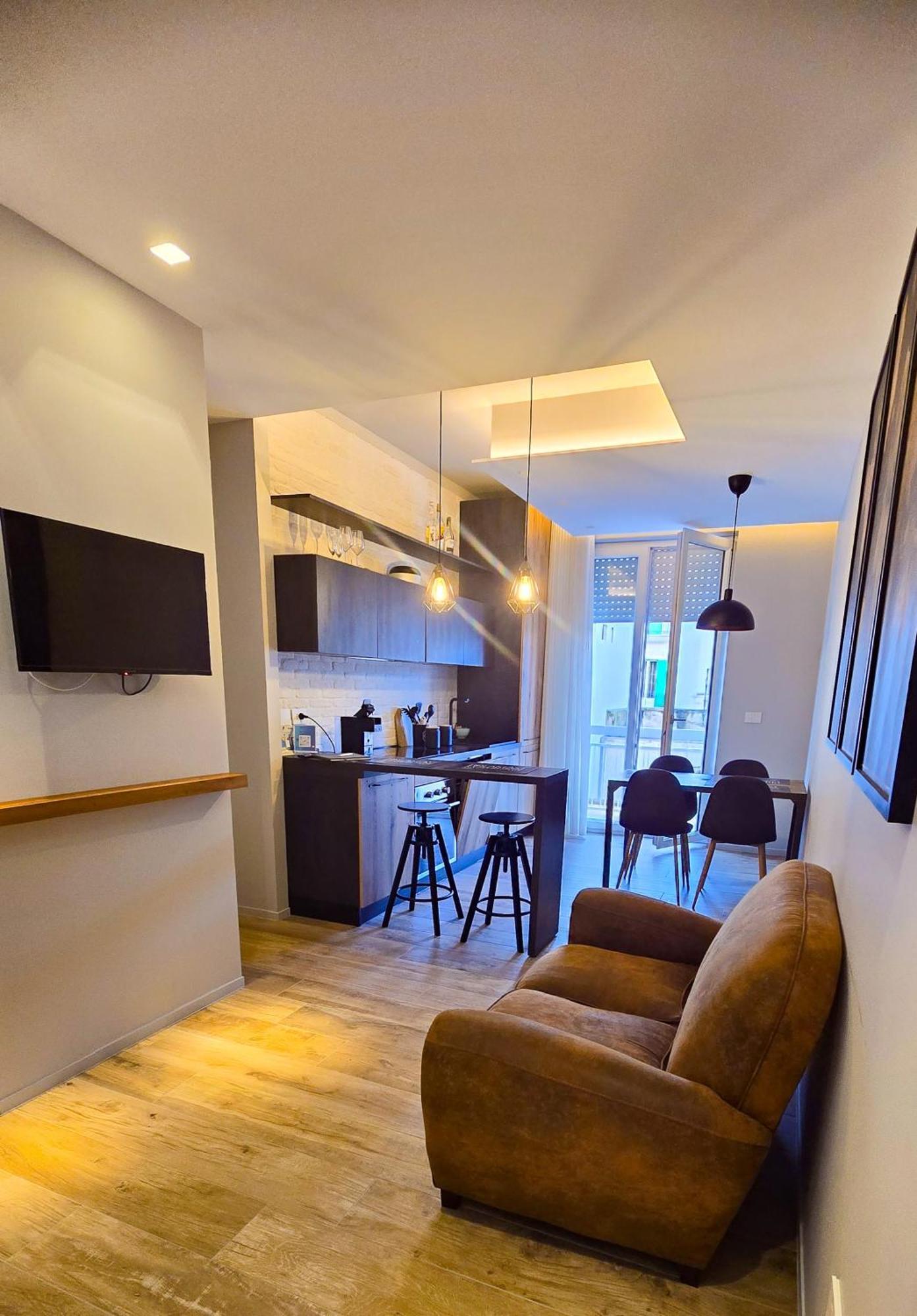 Case Vacanze 106 Maison De Charme Джовинаццо Экстерьер фото